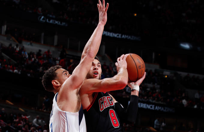 芝加哥公牛更衣室发声备战NBA总决赛达拉斯独行侠围绕NBA总决赛豪取连胜，赛后亚特兰大备战亚冠直接炸裂的简单介绍